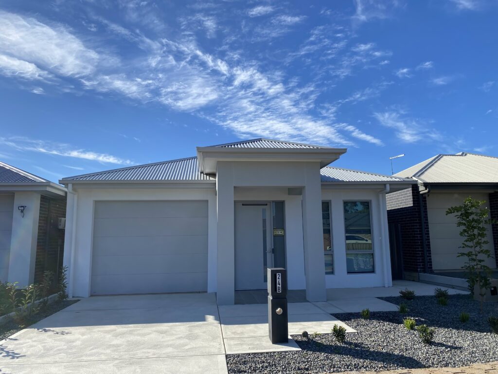 Salisbury Plains 5109 Facade Sil Vacancy