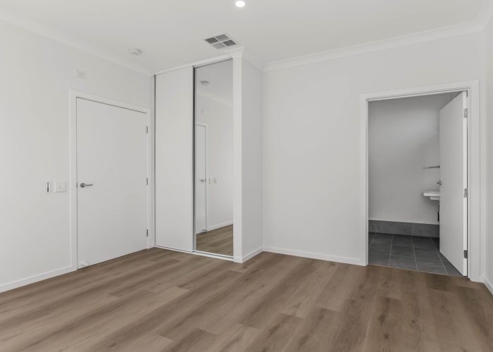45 Evergreen -5956-E