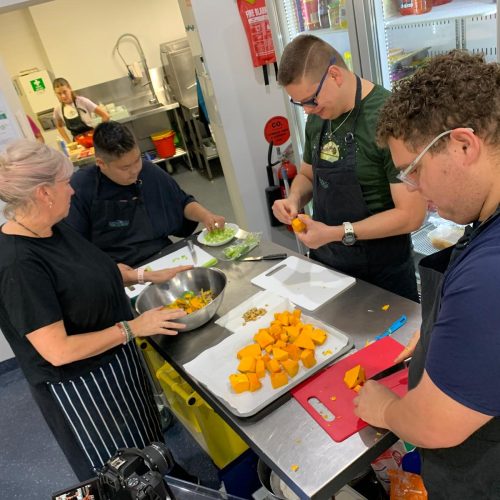 6000E0F4-9A1D-4B30-8F55-5B4Be36F6521